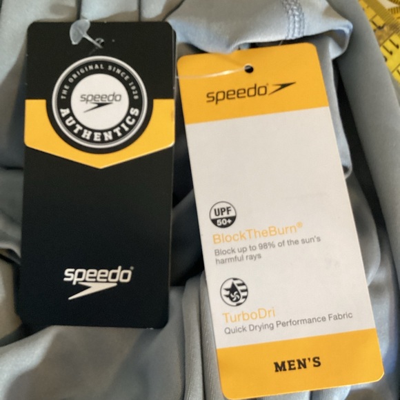 Speedo Grey Athletic Shirt NWT - Picture 7 of 8